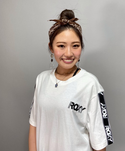 ROXY(ロキシー)の「ROXY/ロキシー ルーズシルエット ラインテープ柄Tシャツ RST212550(Tシャツ/カットソー・レディース・ブラック/パープル/ホワイト・M/L)」の16枚目の写真