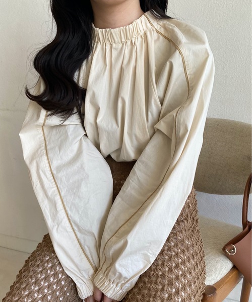 新品、即発、SHIRRING DESIGN BLOUSE サイズ1 Long Sleeve Round Collar Shirring Blouse | Metamorphose