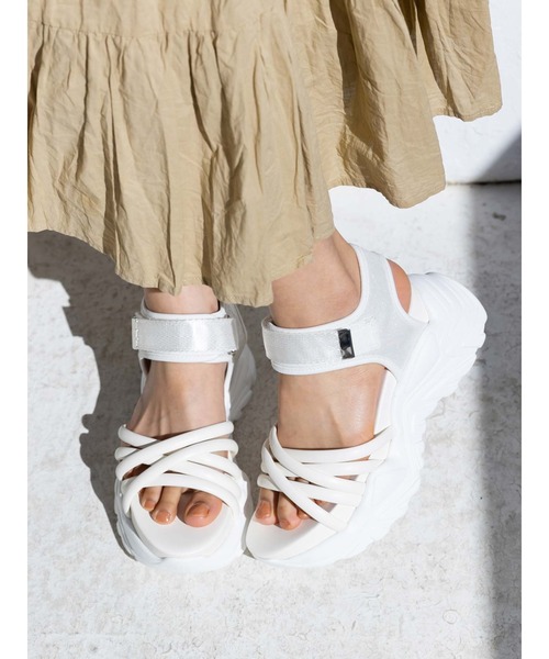 Honey Salon（ハニーサロン）の「クロススポーツサンダル（サンダル・レディース・ホワイト/ブラック/ピンク・SMALL/MEDIUM/LARGE）」の4枚目の写真