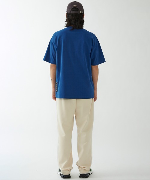 LMCの「【LMC】BASIC OG TEE / エルエムシー ベーシック OG ワンポイント ロゴ Tシャツ（Tシャツ/カットソー・メンズ・ブルー/ブラック/ホワイト/チャコールグレー・SMALL/LARGE/MEDIUM/X-LARGE）」の8枚目の写真