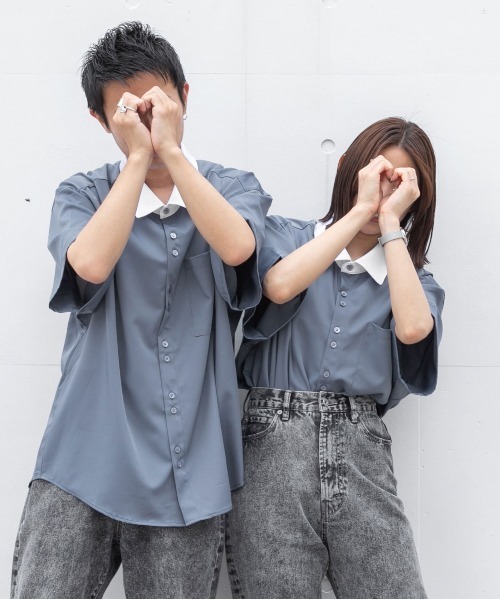 PairPair（ペアペア）の「BIGクレリック半袖シャツ（ユニセックス）（シャツ/ブラウス・レディース・オフホワイト/グレイッシュブルー/ベージュ・MEDIUM/LARGE）」の15枚目の写真