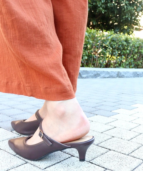 LibertyDoll(リバティードール)の「Liberty Doll / ポインテッドトゥストラップミュール5.5cmヒールパンプス(1158)(パンプス・レディース・ブラック/ピンク/ベージュ/ダークブラウン・L/M/LL/S)」の9枚目の写真