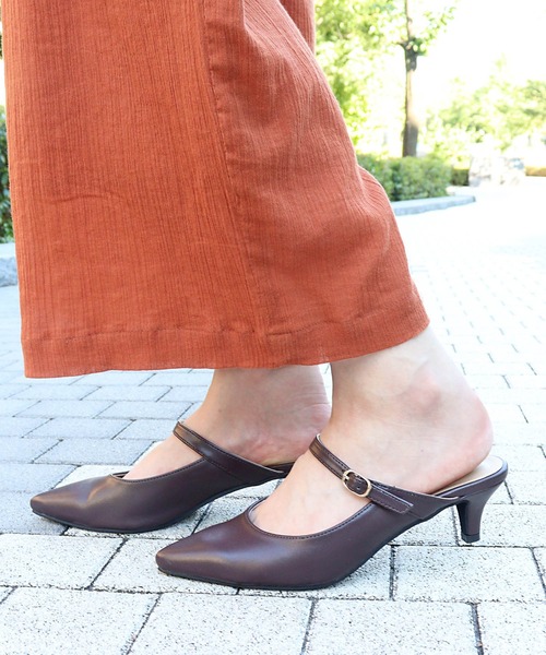 LibertyDoll(リバティードール)の「Liberty Doll / ポインテッドトゥストラップミュール5.5cmヒールパンプス(1158)(パンプス・レディース・ブラック/ピンク/ベージュ/ダークブラウン・L/M/LL/S)」の8枚目の写真