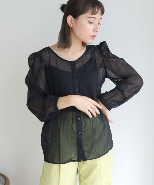 HER CLOSET（ハークローゼット）の「【HERCLOSET】2WAYシアークリンクルブラウス（シャツ/ブラウス・レディース・ホワイト/ブラック/グレー/ピンクベージュ・M）」の13枚目の写真