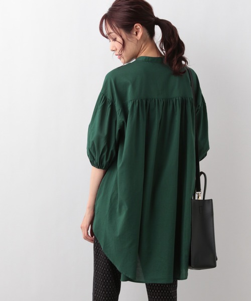 GLOBAL WORK（グローバルワーク）の「バックボリュームシャツ/950374（シャツ/ブラウス・レディース・ダークグレー/グリーン/アイボリー・FREE）」の10枚目の写真
