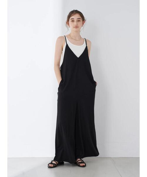 YECCA VECCA（イェッカヴェッカ）の「・ドライタッチイージーサロペット＊（サロペット/オーバーオール・レディース・ブラック/グリーン/カーキ・FREE）」の5枚目の写真
