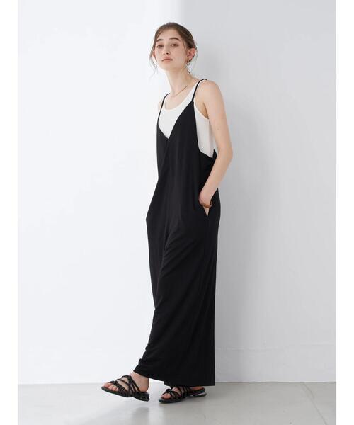 YECCA VECCA（イェッカヴェッカ）の「・ドライタッチイージーサロペット＊（サロペット/オーバーオール・レディース・ブラック/グリーン/カーキ・FREE）」の8枚目の写真