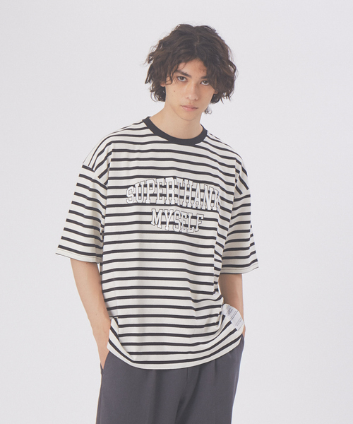 SUPERTHANKS(スーパーサンクス)の「【別注】SUPERTHANKS(スーパーサンクス) カレッジ ロゴ Tシャツ(Tシャツ/カットソー・メンズ・ホワイト/ブラック/ベージュ/ホワイト系その他/ブラック系その他・46/48)」の3枚目の写真