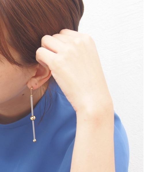 SALON（サロン）の「【日本製】真鍮 クリアパイプ×メタルボールピアス（ピアス（両耳用）・レディース・ゴールド系その他/ゴールド系その他2/ゴールド・FREE）」の6枚目の写真