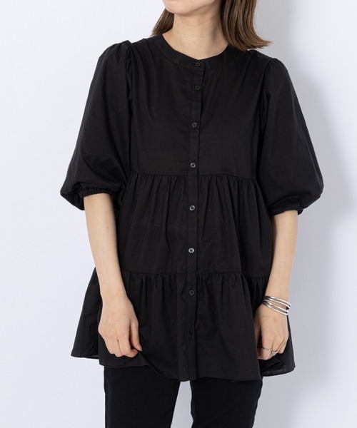 CIAOPANIC(チャオパニック)の「2WAYティアードブラウス(シャツ/ブラウス・レディース・オフホワイト/ブラック/カーキ・FREE)」の3枚目の写真
