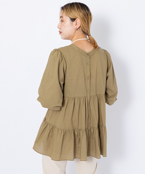 CIAOPANIC(チャオパニック)の「2WAYティアードブラウス(シャツ/ブラウス・レディース・オフホワイト/ブラック/カーキ・FREE)」の11枚目の写真