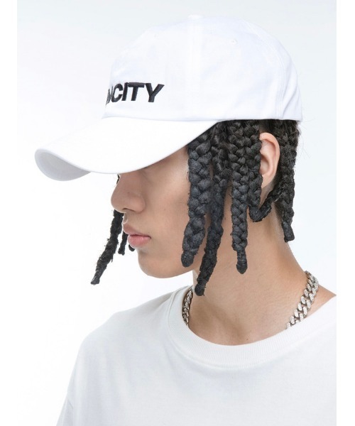 SINCITY（シンシティ）の「【SINCITY】Sincity logo cap（キャップ・メンズ・ホワイト/ネイビー・ONE SIZE）」の5枚目の写真