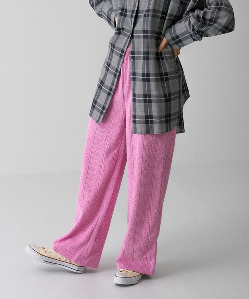 KBF（ケイビーエフ）の「ジャガードパイルパンツ（その他パンツ・レディース・チャコールグレー/ピンク/アイボリー・ONE）」の5枚目の写真