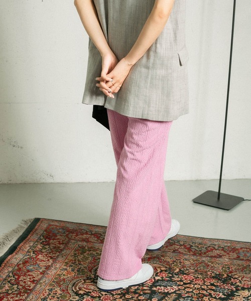 KBF（ケイビーエフ）の「ジャガードパイルパンツ（その他パンツ・レディース・チャコールグレー/ピンク/アイボリー・ONE）」の6枚目の写真