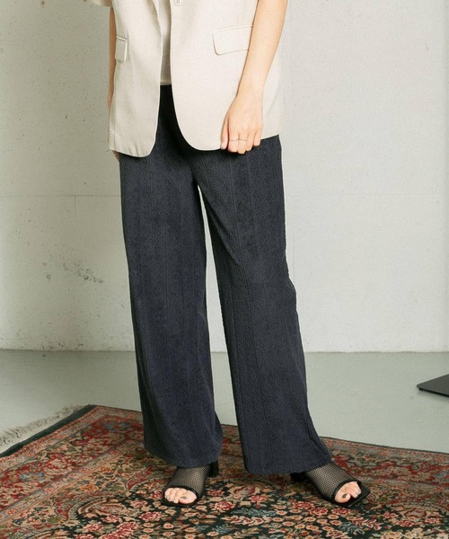 KBF（ケイビーエフ）の「ジャガードパイルパンツ（その他パンツ・レディース・チャコールグレー/ピンク/アイボリー・ONE）」の20枚目の写真