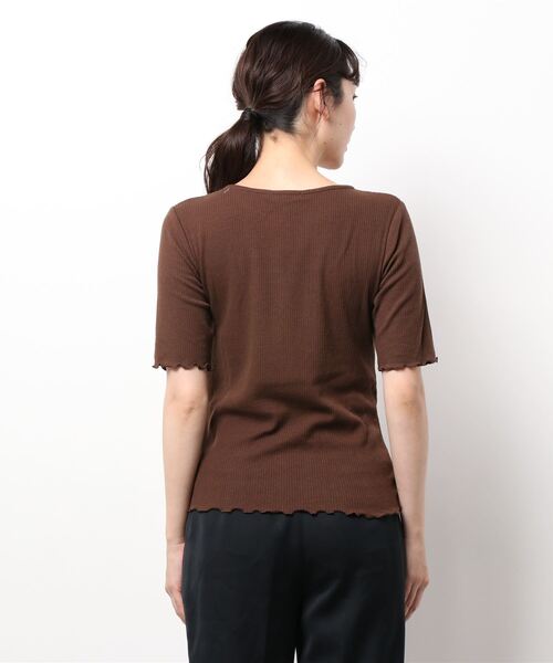 ehka sopo（エヘカソポ）の「5分袖メローカットソー（Tシャツ/カットソー・レディース・ダークオレンジ/ブラウン/ベージュ・ﾌﾘ-）」の5枚目の写真