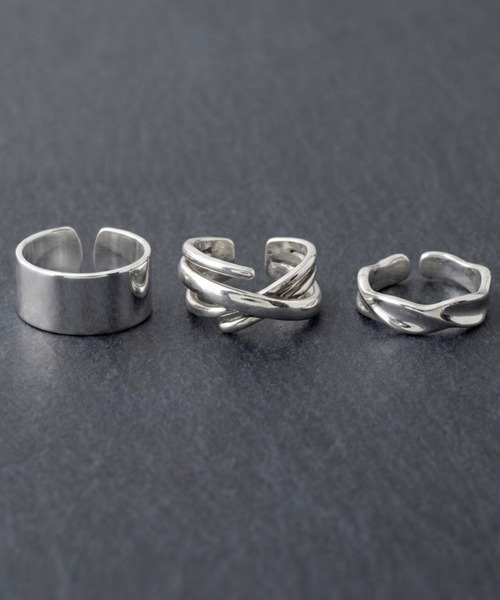 REBALANCE（リバランス）の「メンズリング 3点セット【サイズ調整可能】（リング・メンズ・A/B/C/D/E/F/G/H/I/J/K/L/M/N/Q/P/O/R/S/T/U/V/その他1/その他2/その他3/その他5/W/その他8/その他10/X/Z/その他4/その他7/その他9/Y/その他/その他6・FREE）」の4枚目の写真