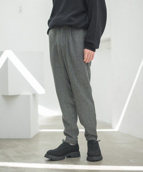 CASPER JOHN（キャスパージョン）の「ツイードテーパードパンツ（その他パンツ・メンズ・グレー/ブラウン・マルチサイズ）」の2枚目の写真