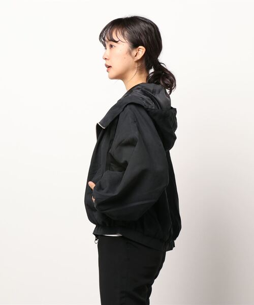 rps(アールピーエス)の「ボリュームフードブルゾン(ブルゾン・レディース・ブラック/アイボリー/ライトカーキ/グレイッシュベージュ・M)」の14枚目の写真