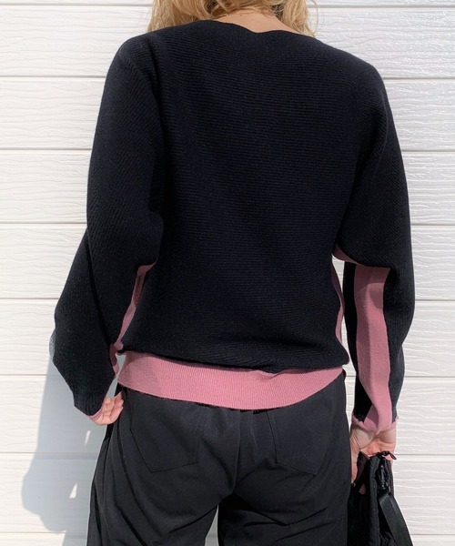 Q（キュー）の「ブロックカラー横リブドルマンニット（ニット/セーター・レディース・ブラック/ベージュ・MEDIUM）」の4枚目の写真