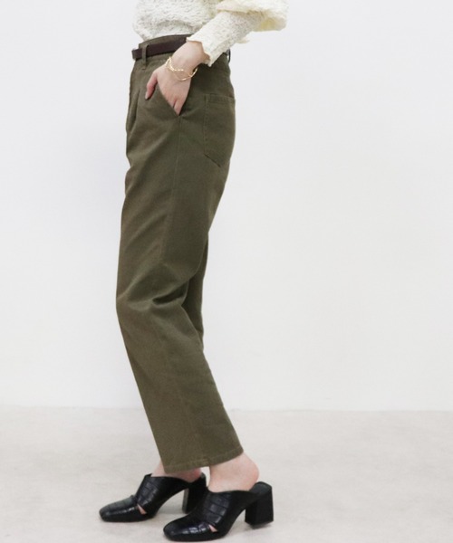 Cheek(チーク)の「タックチノパンツ(チノパンツ・レディース・ベージュ/カーキ/アイボリー・SMALL/MEDIUM)」の14枚目の写真