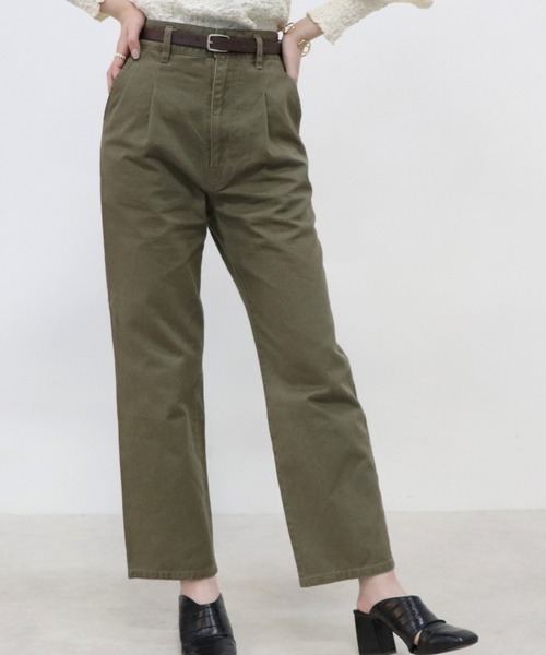Cheek(チーク)の「タックチノパンツ(チノパンツ・レディース・ベージュ/カーキ/アイボリー・SMALL/MEDIUM)」の13枚目の写真