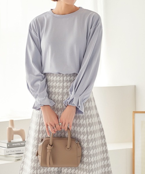 KOBE LETTUCE(コウベレタス)の「キャンディースリーブプルオーバー(Tシャツ/カットソー・レディース・ピンク/モカ/サックスブルー/ブラック/アイボリー/ブラウン系/グレー系/ピンク系/グレイッシュベージュ・FREE)」の4枚目の写真