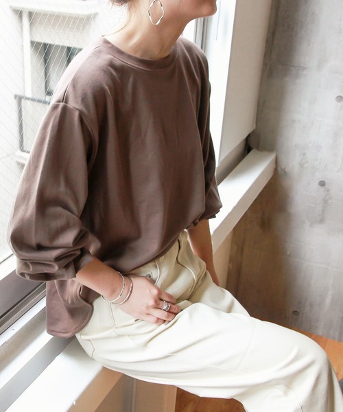 KOBE LETTUCE(コウベレタス)の「キャンディースリーブプルオーバー(Tシャツ/カットソー・レディース・ピンク/モカ/サックスブルー/ブラック/アイボリー/ブラウン系/グレー系/ピンク系/グレイッシュベージュ・FREE)」の5枚目の写真