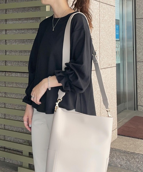 KOBE LETTUCE(コウベレタス)の「キャンディースリーブプルオーバー(Tシャツ/カットソー・レディース・ピンク/モカ/サックスブルー/ブラック/アイボリー/ブラウン系/グレー系/ピンク系/グレイッシュベージュ・FREE)」の18枚目の写真