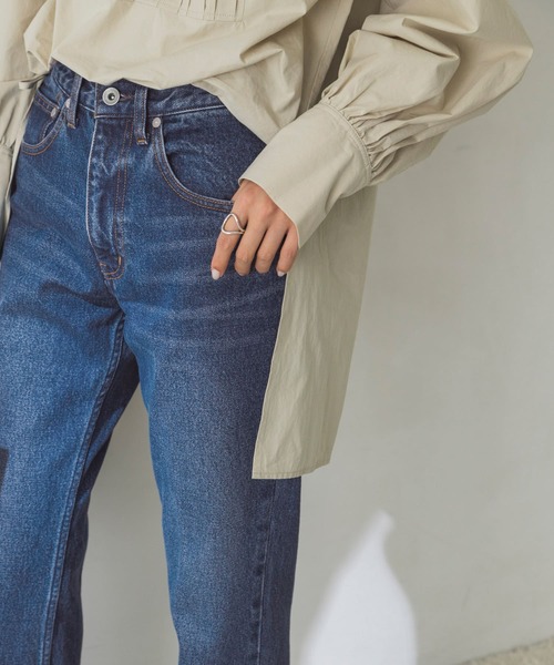 URBAN RESEARCH（アーバンリサーチ）の「セミフレアデニムパンツ（デニムパンツ・レディース・ブルー/インディゴブルー・34/38/36）」の16枚目の写真