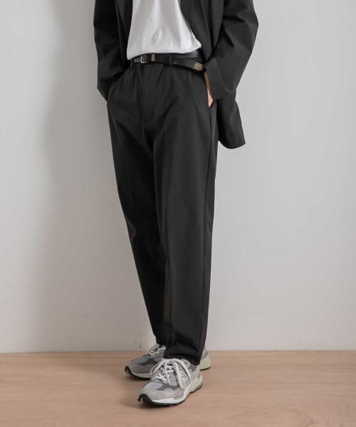 URBAN RESEARCH(アーバンリサーチ)の「workahoLC コーデュラストレッチリラックスフィットパンツ(その他パンツ・メンズ・ブラック・MEDIUM/LARGE/SMALL/X-LARGE)」の15枚目の写真