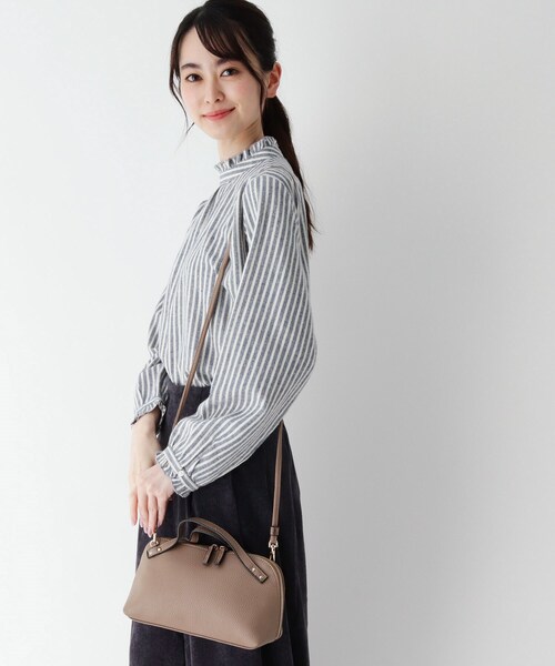 one'sterrace(ワンズテラス)の「ウォレットシェル ショルダー(ショルダーバッグ・レディース・ブラウン系その他/ブラック・99)」の8枚目の写真
