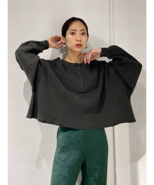 EMODA（エモダ）の「ピグメントサーマルトップ（Tシャツ/カットソー・レディース・その他/ブラック/アイボリー・FREE）」の9枚目の写真