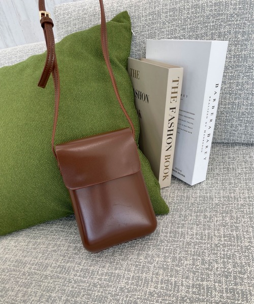 PairPair（ペアペア）の「コンパクトショルダーバック（ショルダーバッグ・レディース・ダークブラウン/ブラック・FREE）」の11枚目の写真