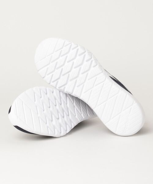 Reebok(リーボック)の「フレクサゴン エナジー TR 3 / Flexagon Energy TR 3 Shoes(スニーカー・メンズ・ネイビー/ブラック×グレー/ブラック×ホワイト/グレー系その他/ブラック・24.5cm/25.5cm/26.5cm/27.5cm/28.5cm/25.0cm/26.0cm/27.0cm/28.0cm/29.0cm/30.0cm/29.5cm/31cm)」の21枚目の写真