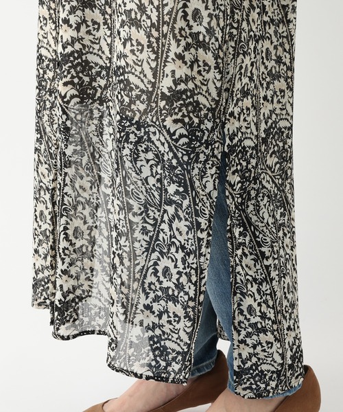 RIVE DROITE(リヴドロワ)の「シックなフラワー柄が魅力の主役ワンピ クレリックシャツワンピース(シャツワンピース・レディース・ブラウン/ブラック・FREE)」の17枚目の写真