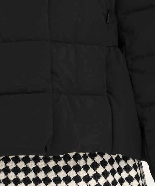 STRAWBERRY-FIELDS(ストロベリーフィールズ)の「エアリータフタ ダウンジャケット(ダウンジャケット/コート・レディース・サーモンピンク/ブラック/ベージュ・2)」の12枚目の写真