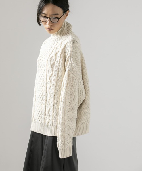 Oldderby Knitwear（オールダービーニットウェア）の「【別注】OLDDERBY KNITWEAR×URBAN RESEARCH　ケーブルニット（ニット/セーター・レディース・ネイビー/アイボリー・-）」の8枚目の写真