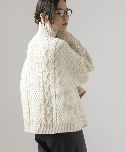 Oldderby Knitwear（オールダービーニットウェア）の「【別注】OLDDERBY KNITWEAR×URBAN RESEARCH　ケーブルニット（ニット/セーター・レディース・ネイビー/アイボリー・-）」の9枚目の写真