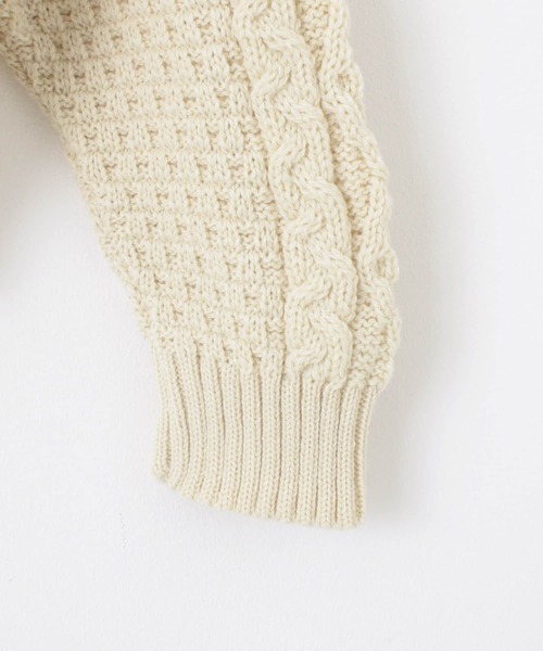 Oldderby Knitwear（オールダービーニットウェア）の「【別注】OLDDERBY KNITWEAR×URBAN RESEARCH　ケーブルニット（ニット/セーター・レディース・ネイビー/アイボリー・-）」の17枚目の写真