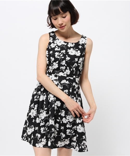 one after another NICE CLAUP(ワンアフターアナザーナイスクラップ)の「【ナイスクラップ】花柄リボンワンピース(ワンピース・レディース・オフホワイト/ピンク系その他/ブラック・FREE)」の2枚目の写真