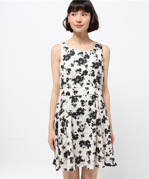 one after another NICE CLAUP(ワンアフターアナザーナイスクラップ)の「【ナイスクラップ】花柄リボンワンピース(ワンピース・レディース・オフホワイト/ピンク系その他/ブラック・FREE)」の6枚目の写真