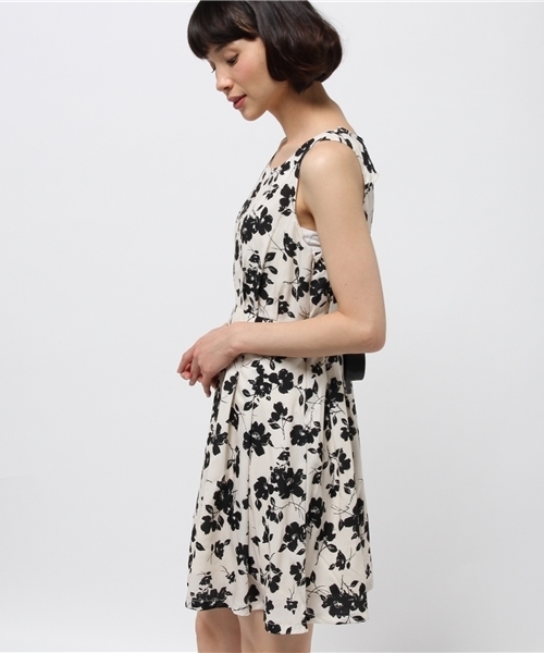 one after another NICE CLAUP(ワンアフターアナザーナイスクラップ)の「【ナイスクラップ】花柄リボンワンピース(ワンピース・レディース・オフホワイト/ピンク系その他/ブラック・FREE)」の7枚目の写真