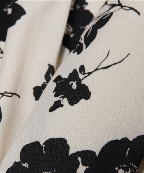 one after another NICE CLAUP(ワンアフターアナザーナイスクラップ)の「【ナイスクラップ】花柄リボンワンピース(ワンピース・レディース・オフホワイト/ピンク系その他/ブラック・FREE)」の5枚目の写真