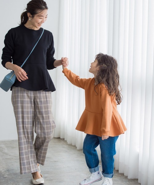 lulpini（ルルピー二）の「kids　裏起毛フレアデザインプルオーバー（スウェット・キッズ・オレンジ/ラベンダー/オフホワイト・S/L/M）」の21枚目の写真