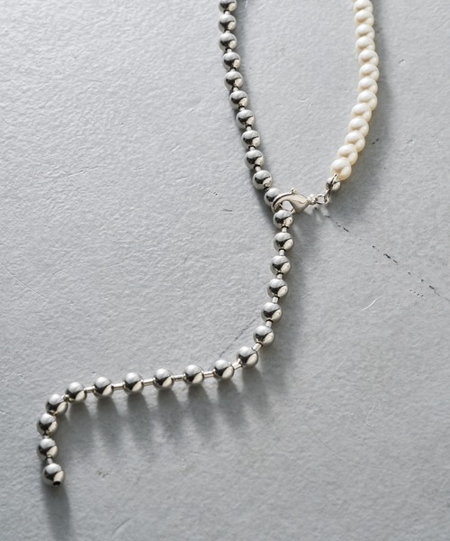 Chico（チコ）の「【SALON by Chico限定】パール×ボールロングネックレス（ネックレス・レディース・シルバー/ゴールド・FREE）」の11枚目の写真