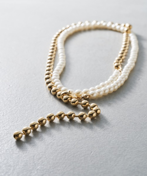Chico（チコ）の「【SALON by Chico限定】パール×ボールロングネックレス（ネックレス・レディース・シルバー/ゴールド・FREE）」の4枚目の写真