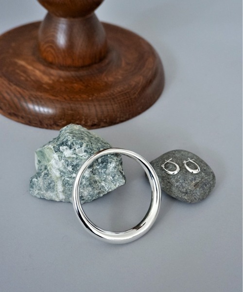 LAVER/ラバーASYMMETRIC BANGLEアシンメトリックバングル