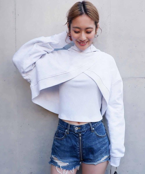 SPIRALGIRL（スパイラルガール）の「カシュクールヘムレイヤードスウェットトップス（パーカー・レディース・ベージュ/ネイビー/グレー・FREE）」の11枚目の写真