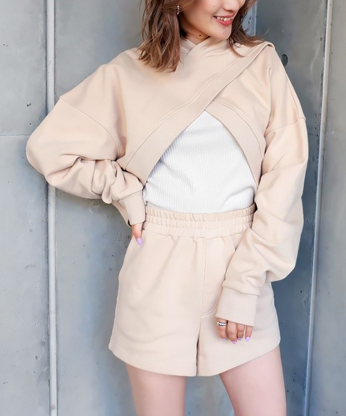 SPIRALGIRL（スパイラルガール）の「カシュクールヘムレイヤードスウェットトップス（パーカー・レディース・ベージュ/ネイビー/グレー・FREE）」の13枚目の写真